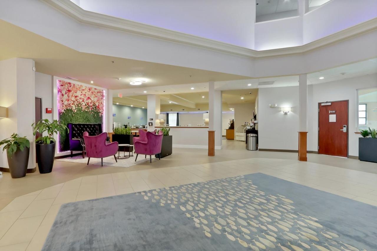 Best Western Liberty Inn Dupont Jblm Exterior photo