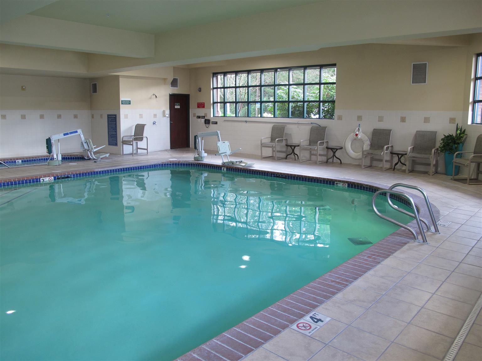 Best Western Liberty Inn Dupont Jblm Exterior photo